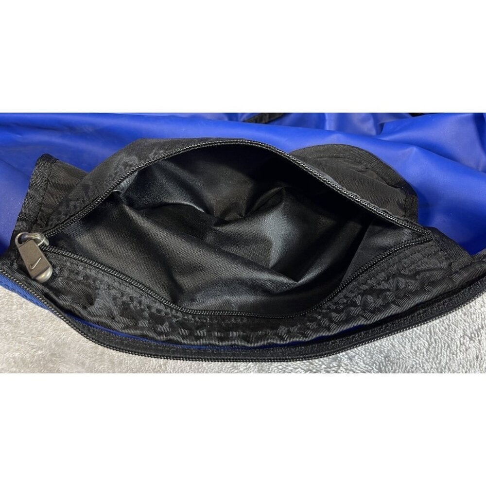 Vintage XL 90s Blue Nike Travel Duffle Gym Bag Embroidered Swoosh Logo Nylon - Picture 14 of 16